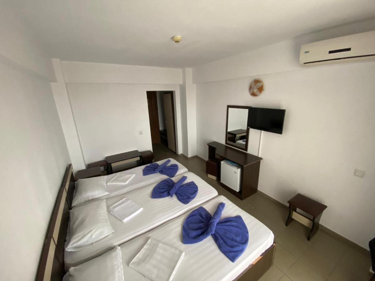 Tiberius Residence Костинешти Экстерьер фото